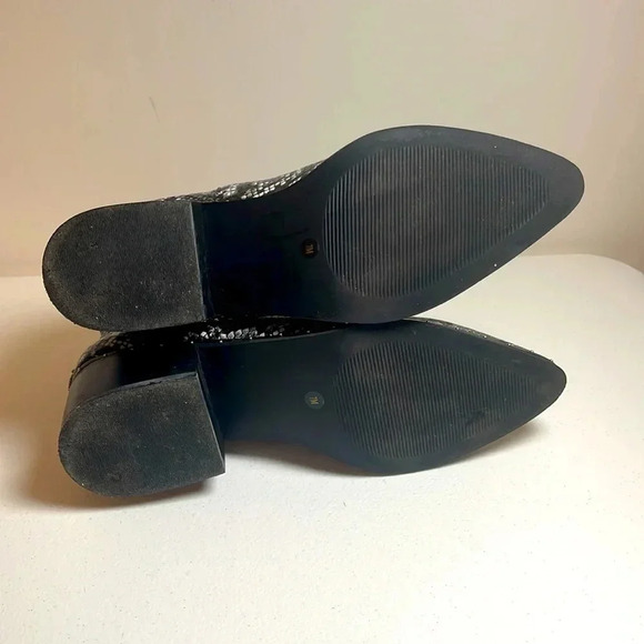 Clean Bar III Gabby Snakeprint Booties Size 7 - Picture 6 of 7